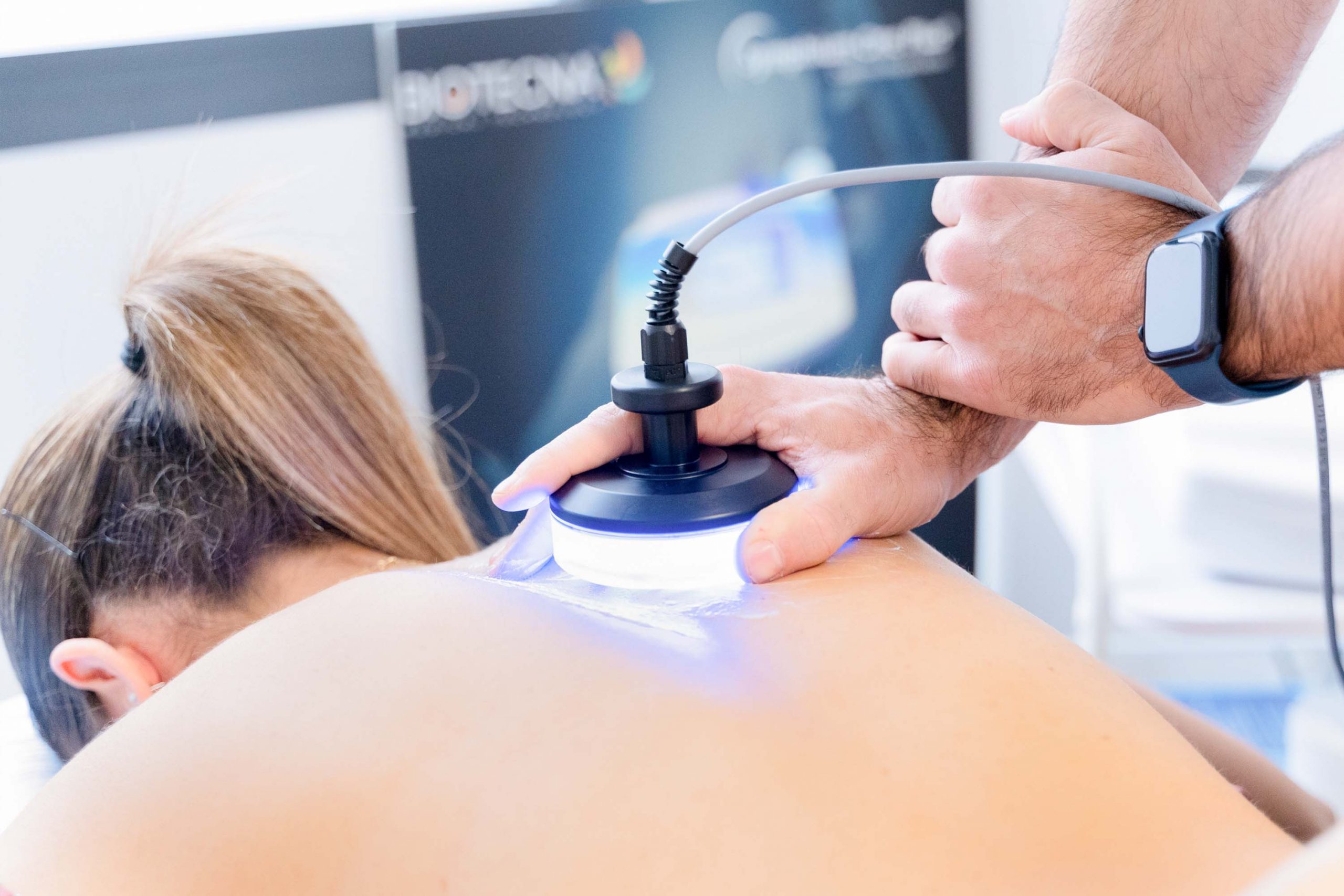 Clínica Yus - foto tratamiento fisioterapia
